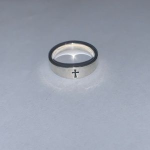 James Avery Small Crosslet Ring- size 6